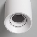 Espaço branco teto sconce